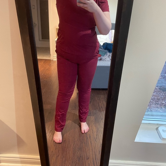 Scrub set - Picture 3 of 3